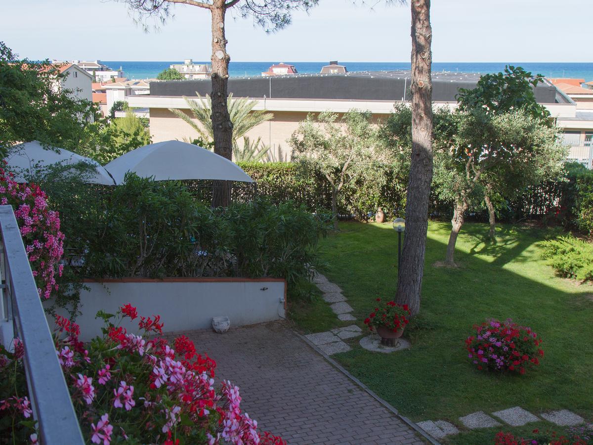 Il Sestante Hotel Civitanova Marche Exterior photo